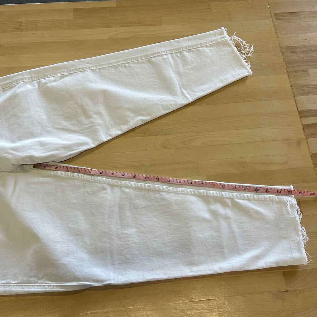 Size 30 White Denim Preloved Jeans
