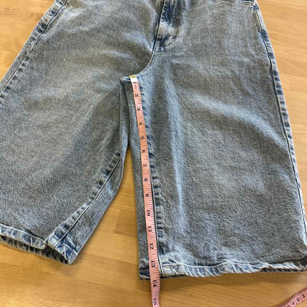 Habitiual Size M Blue Denim Preloved Jorts