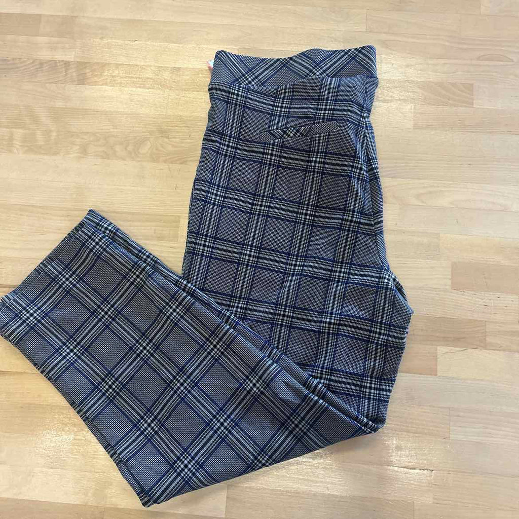 Torrid Size 1X Black/White/Blue Used Pants