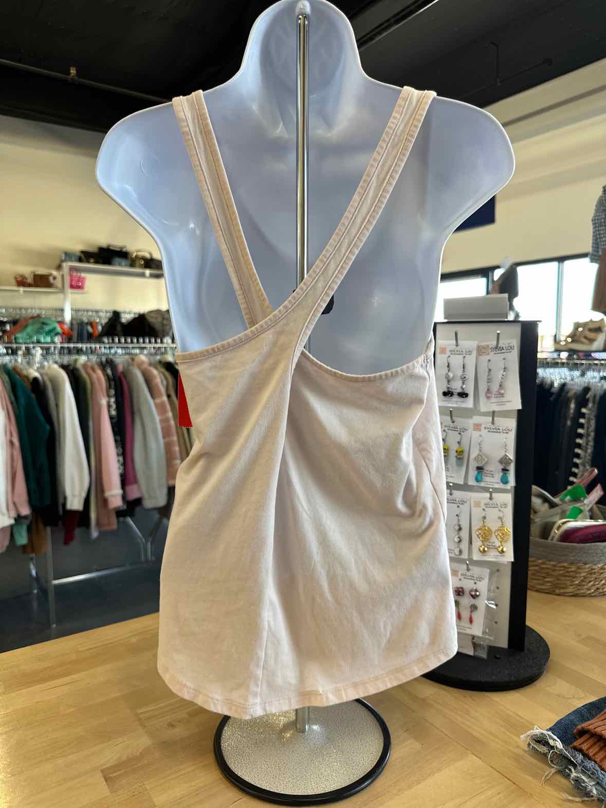 Under Armour Size S/M Pale Pink Tank