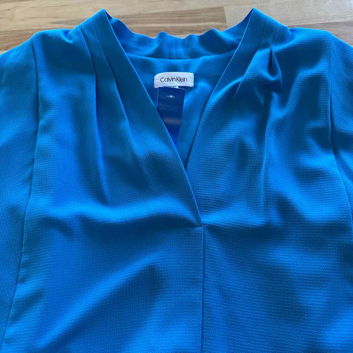 Calvin Klein Size M Blue Blouse