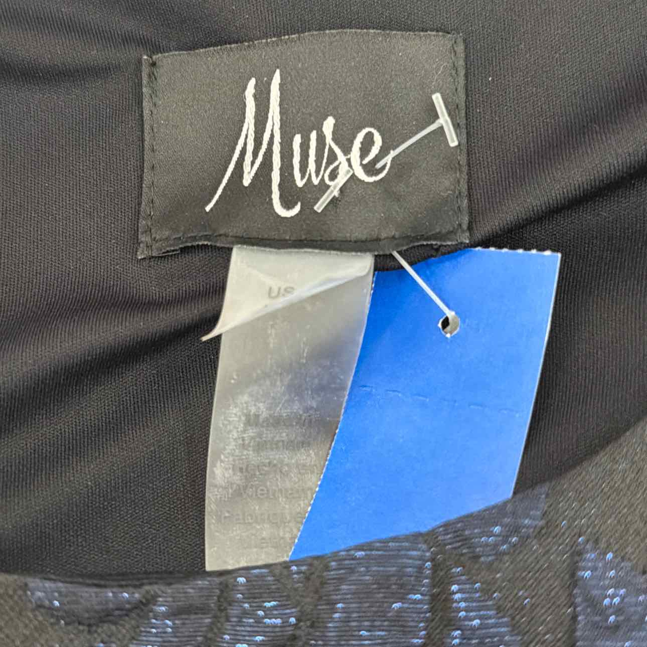 Muse Size 4 Textured-Rose Sleeveless Top - Black Blue