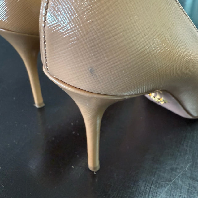 Prada Shoe Size 10 Nude Leather Heels