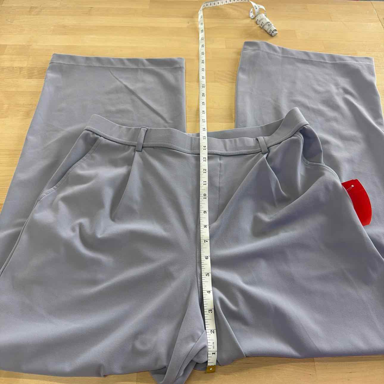 Halara Size L Lilac Preloved Pants
