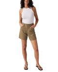 Levi's Women Size 28 Green New Shorts