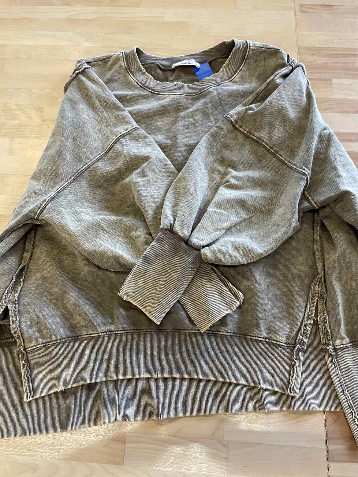 Zenana Size S/M Green Sweatshirt