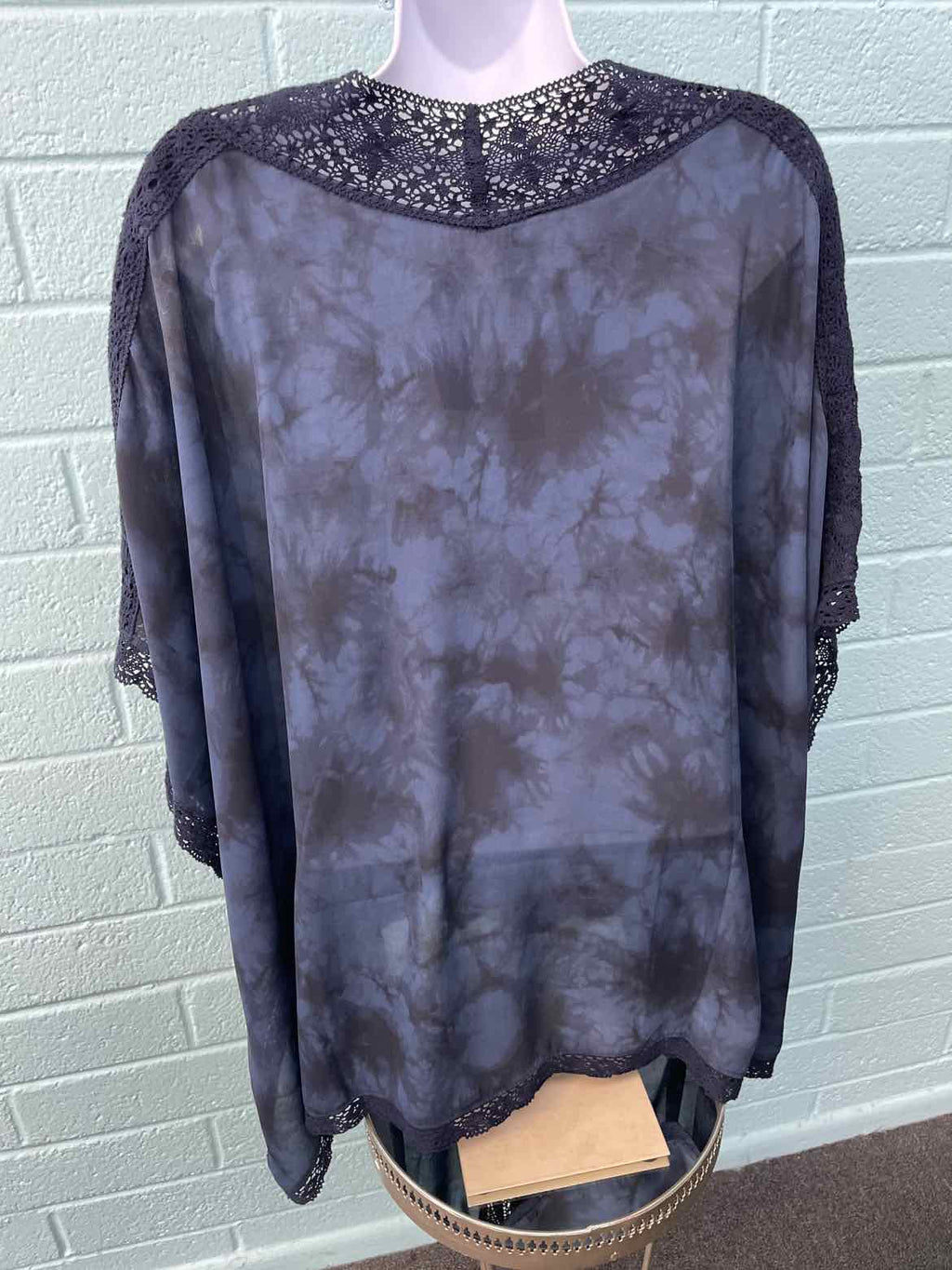 Chico's Size S/M Dark & Light Blue Tunic
