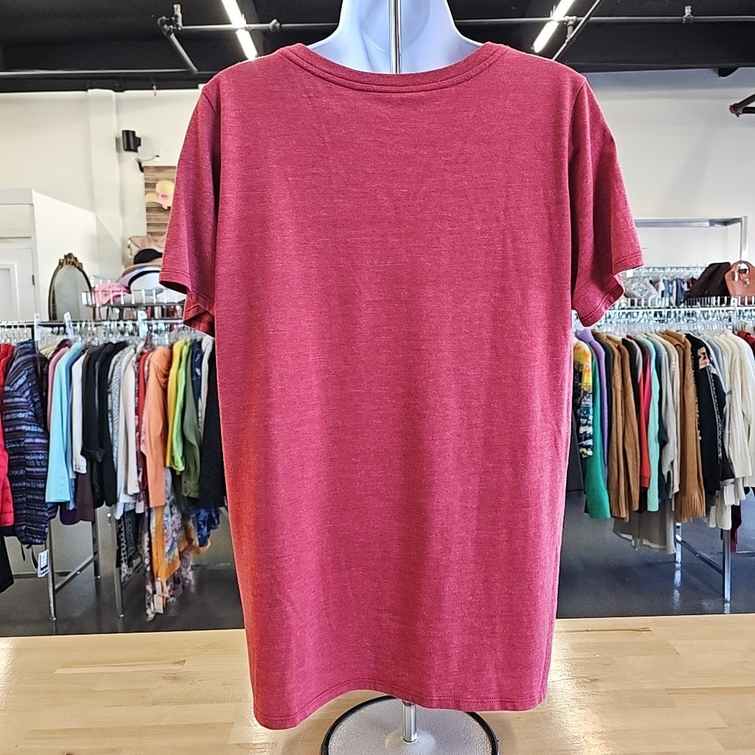 Nike Size XL Red T-shirt