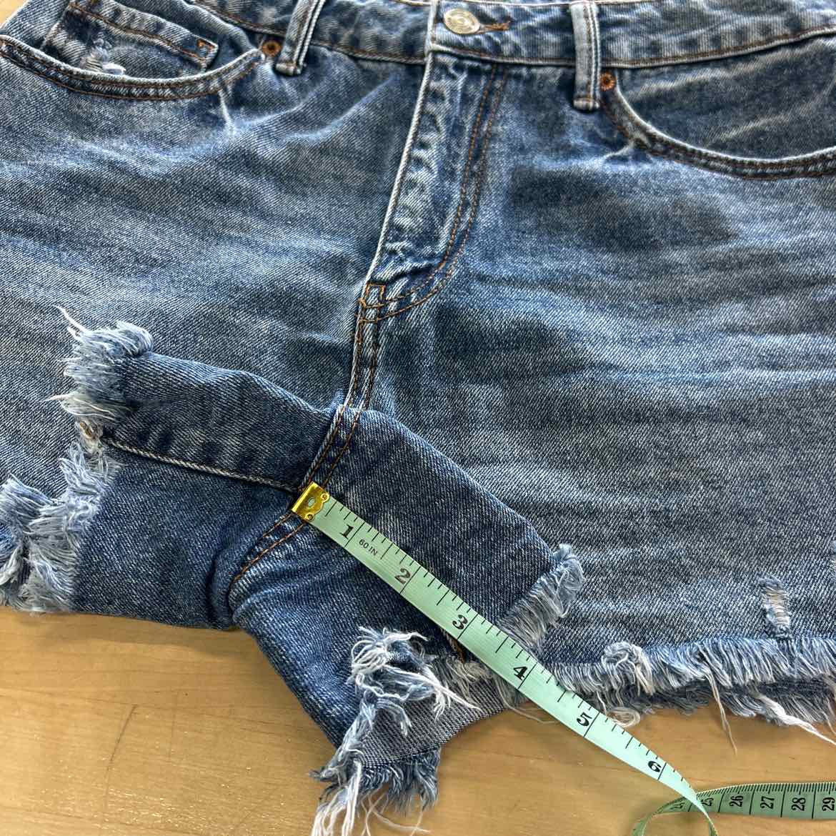 Rewash Women Size 7 Blue Denim Preloved Shorts