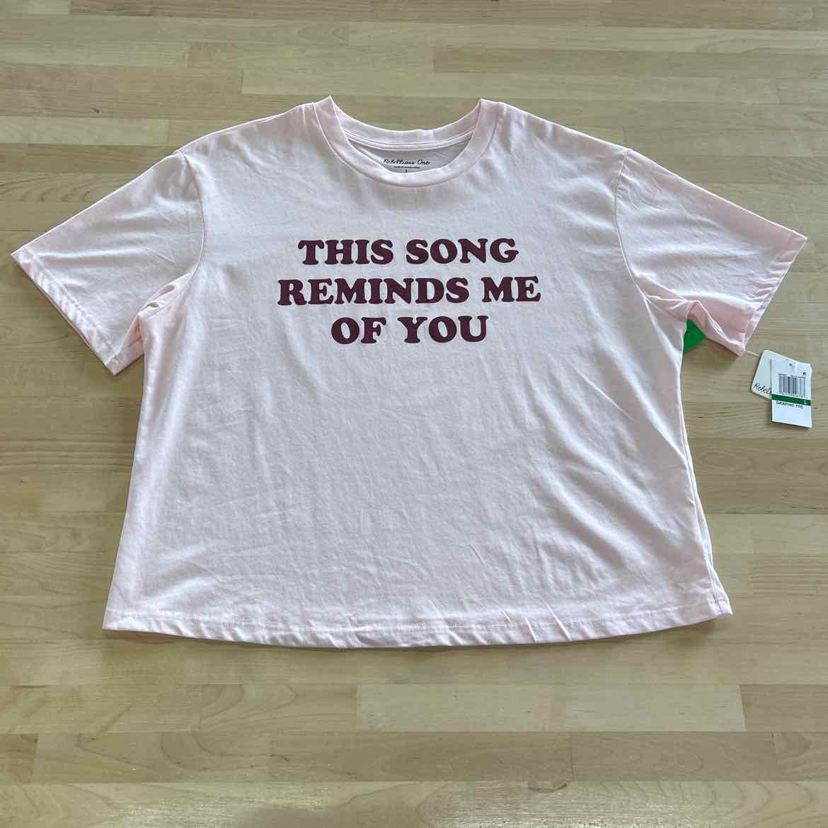 Rebellious One Size L Pink T-shirt