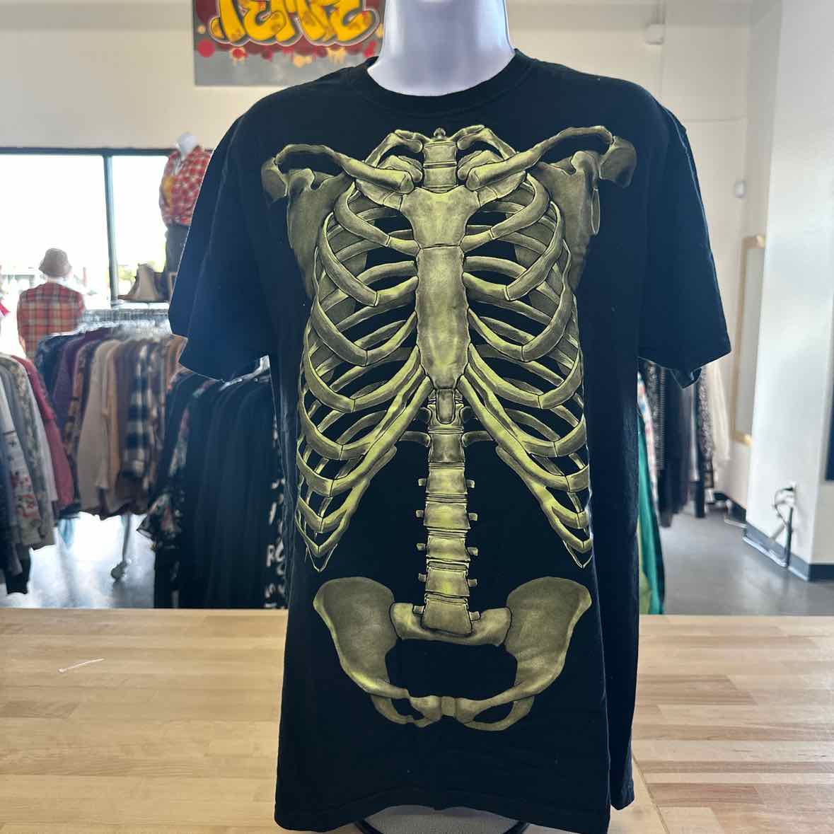 AssortedBrands Size M Black T-shirt