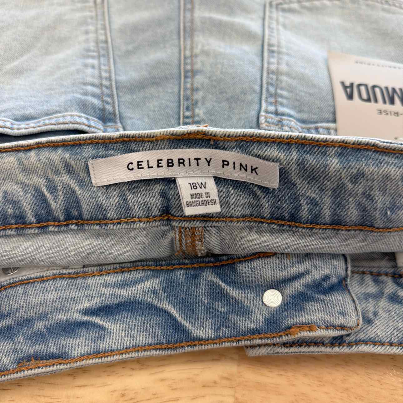 Celebrity pink Women Size 18 Blue New Shorts