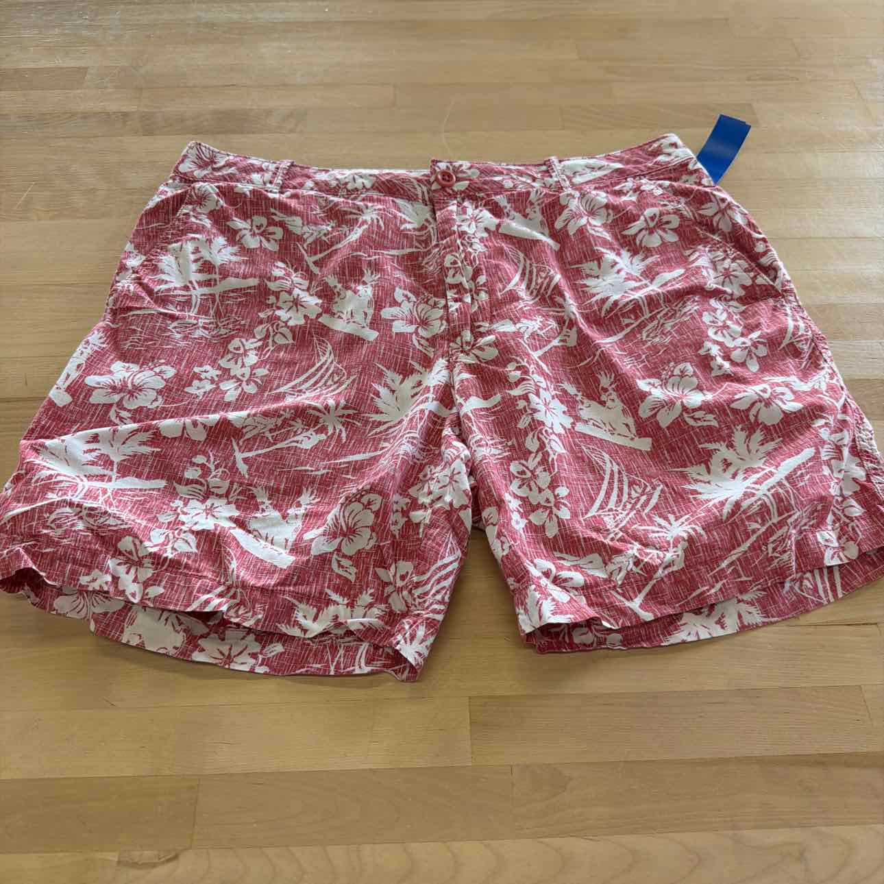 Izod Men's Size 34 Pink MENS Shorts
