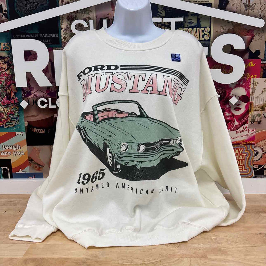 Ford Size L Ford Mustang Graphic Sweatshirt