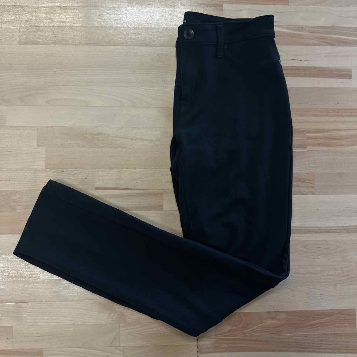 Calvin Klein Size 4 Black Pants