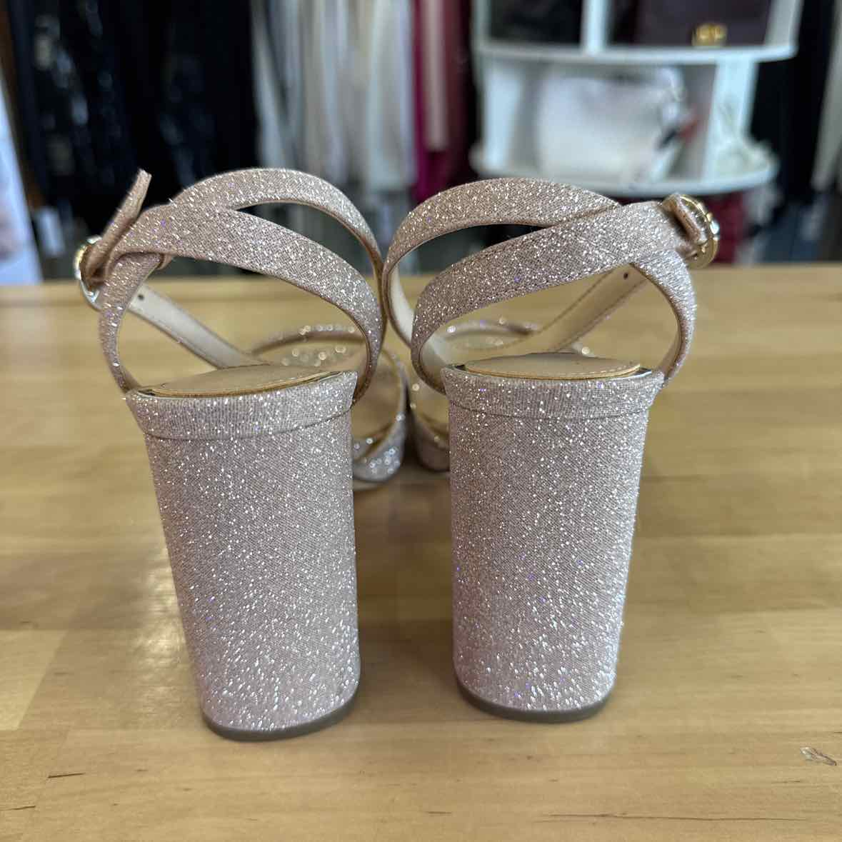 Nina Size 6 Rose Gold Glitter Preloved Heeled Sandals