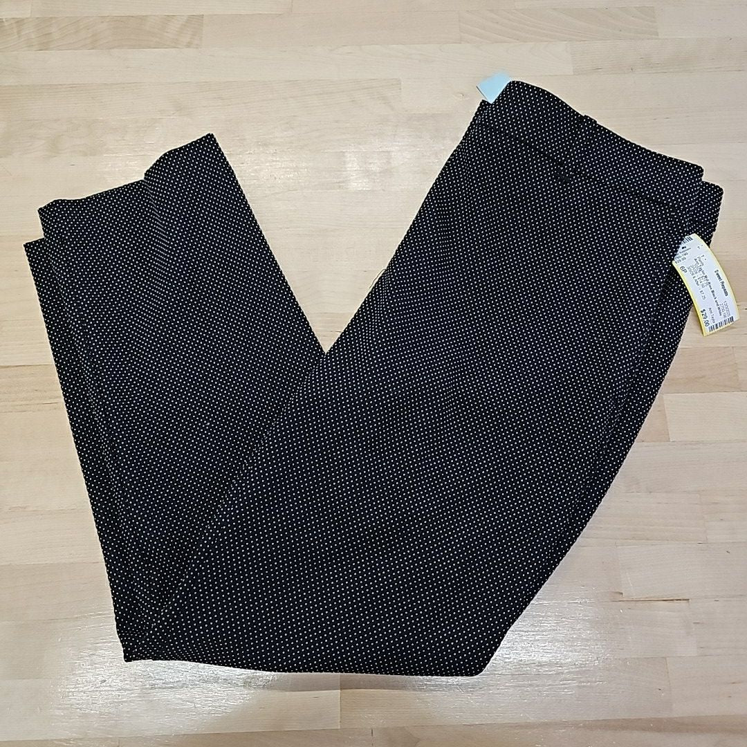 Ann Taylor Size 6P Black Pants