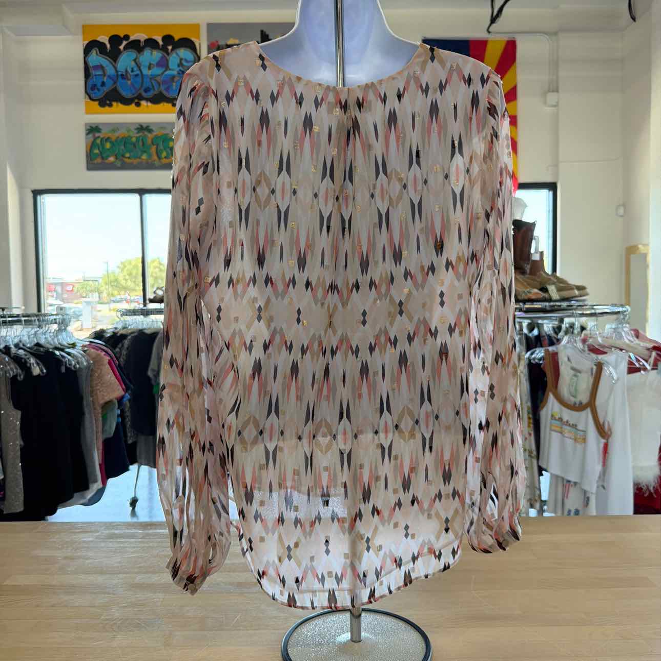 White House Black Market Size 6 Pink White Black Preloved Blouse LS