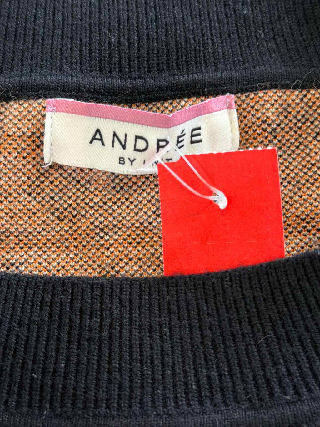 Andree Size 1X Orange Sweater
