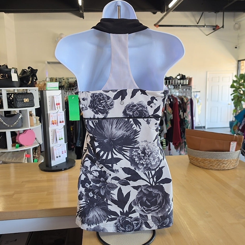 LuluLemon Size 8 Black/White Preloved Athletic Tank