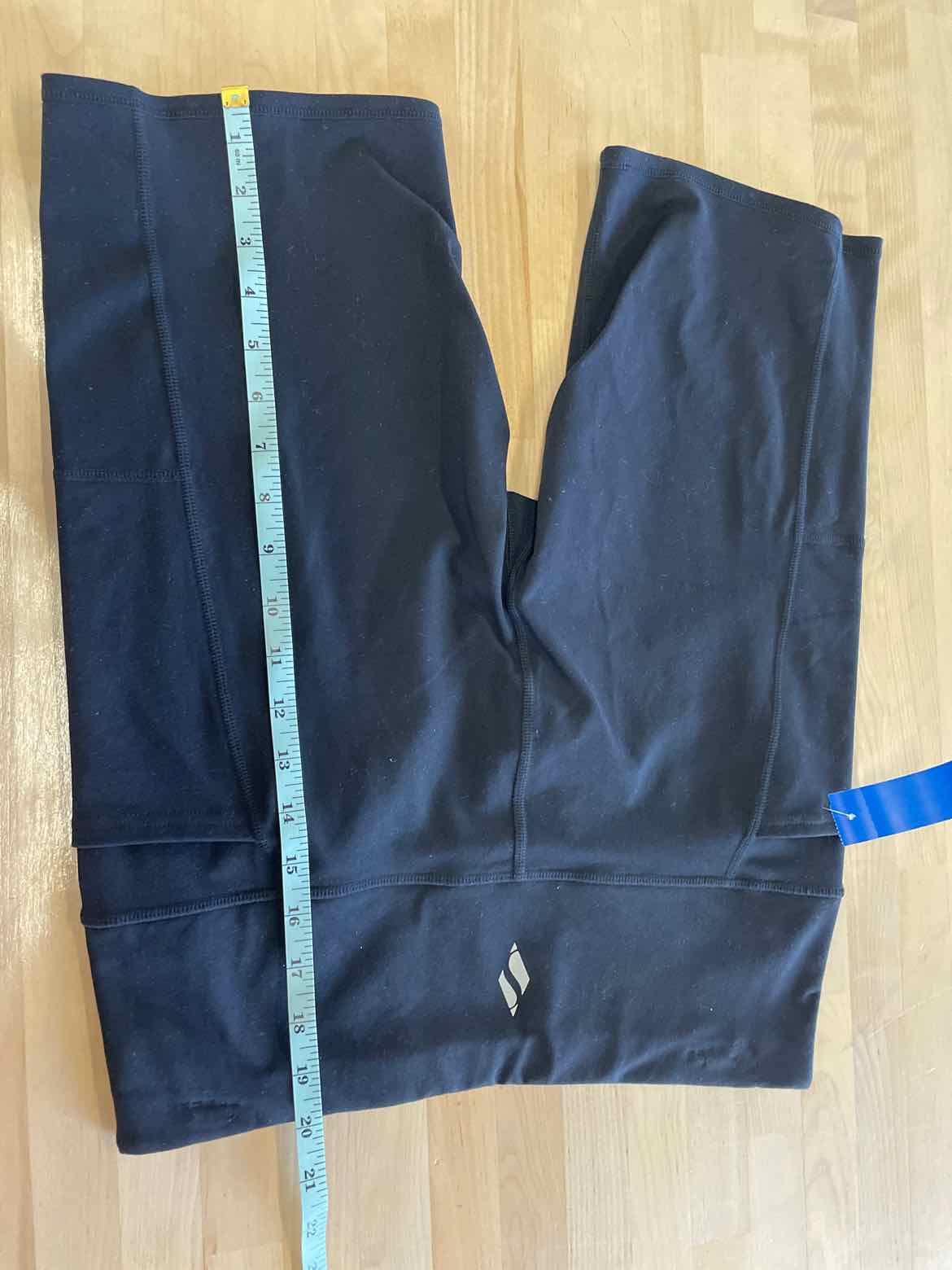 Skechers Size L Black Shorts