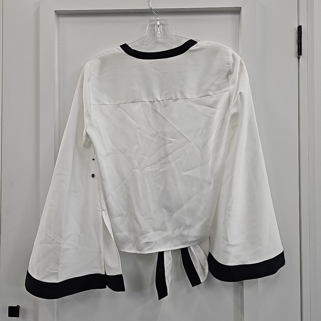 Vince Camuto Size XS White Blouse