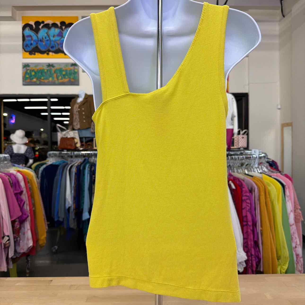 Cabi Size S Green Preloved Tank