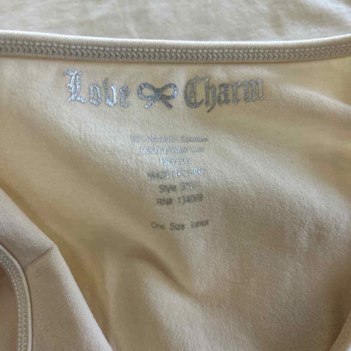 Love Charm Size One Size Cream Tank