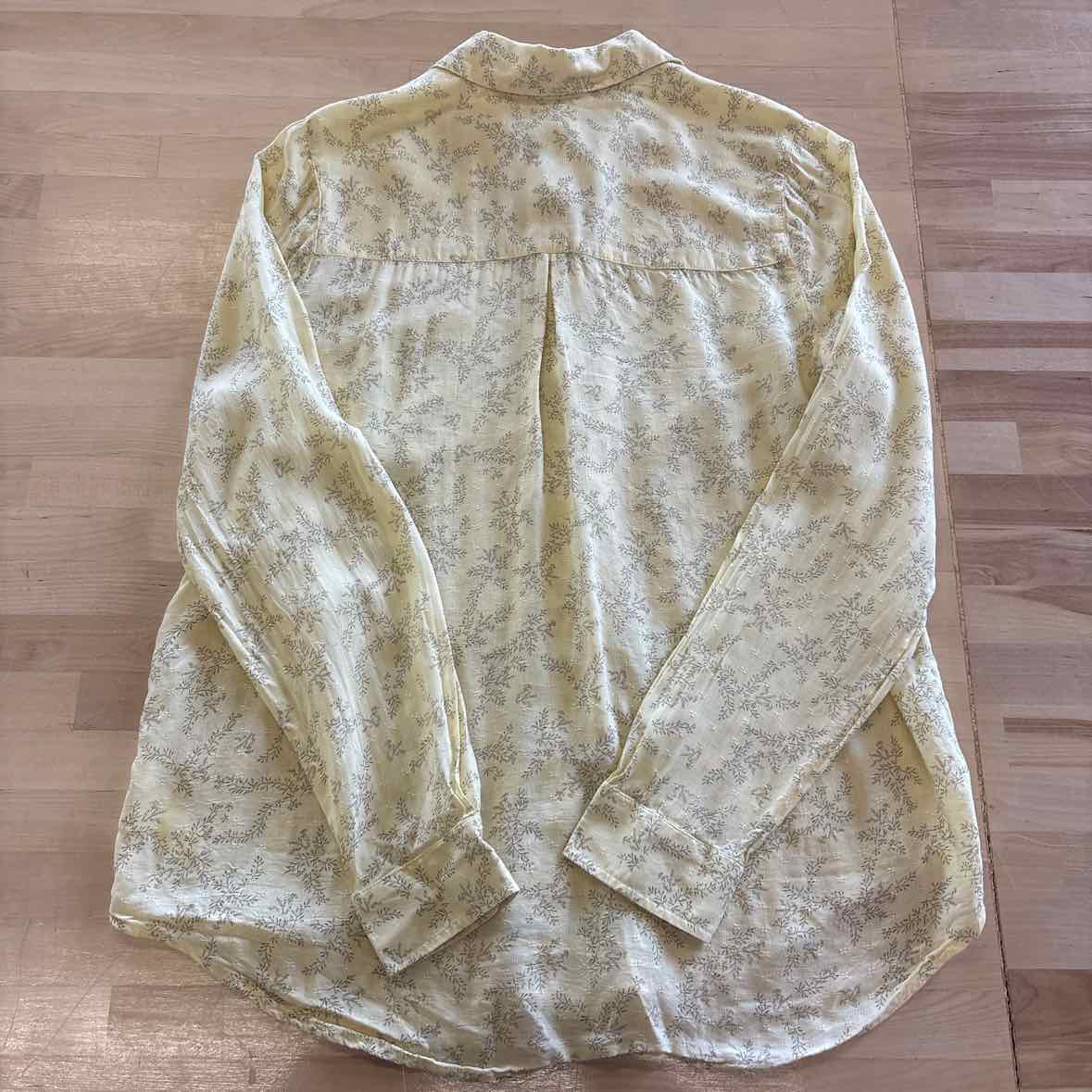 Lucky Brand Size M Yellow Preloved Button Down LS