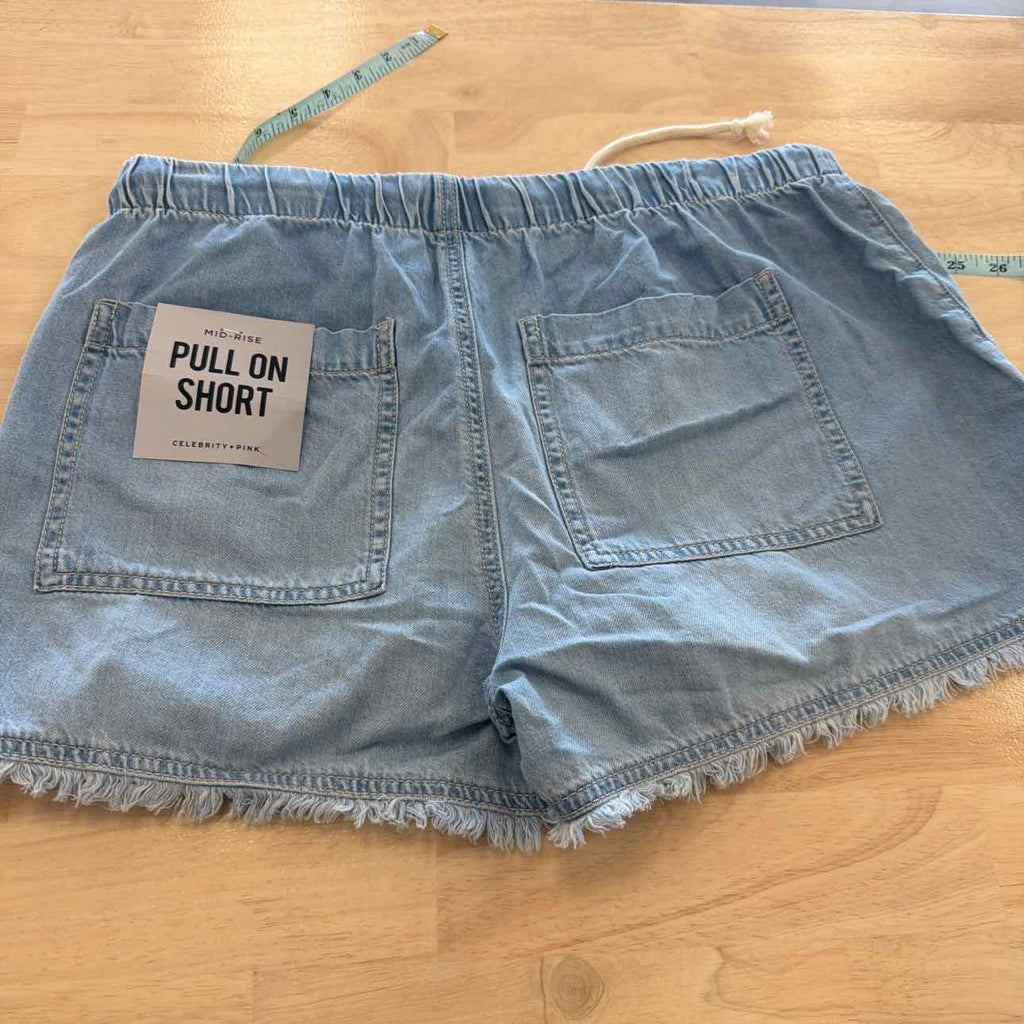 Celebrity pink Women Size M Blue New Shorts