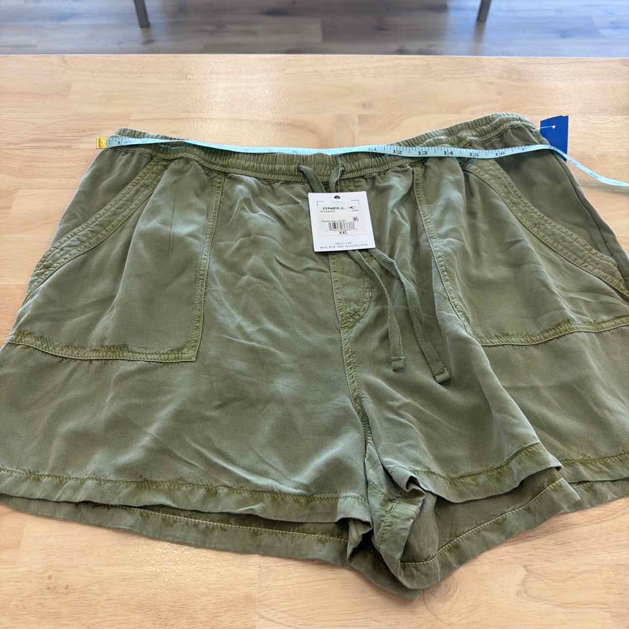 Oneill Women Size XXL Green New Shorts