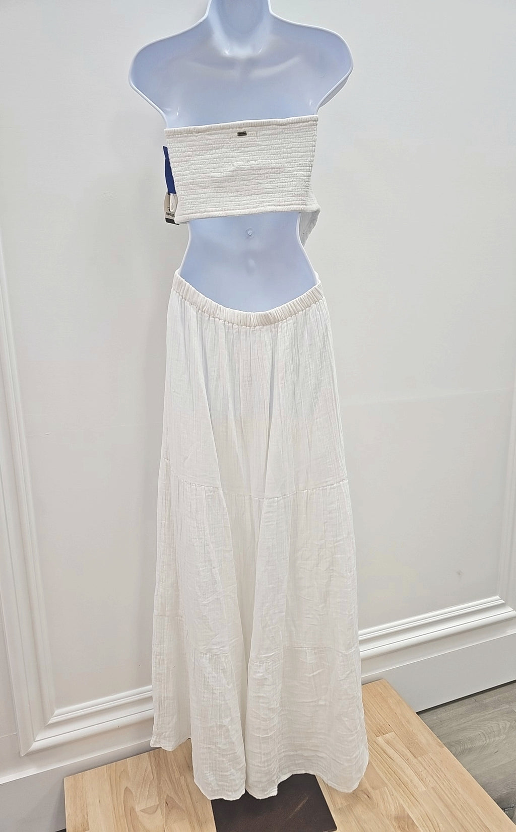 Rip Curl Size L White New Dress