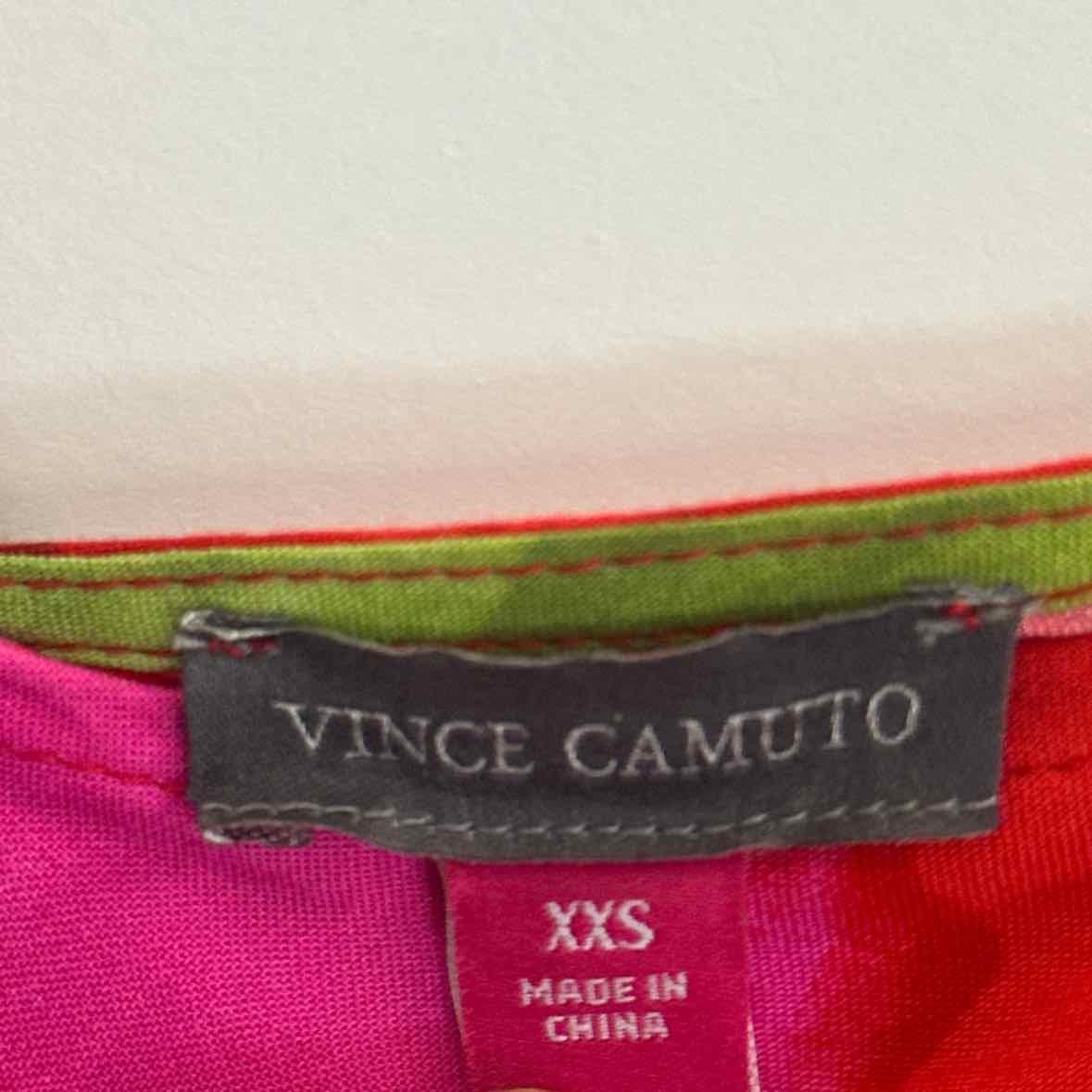 Vince Camuto Size XXS Multi-Color Dress
