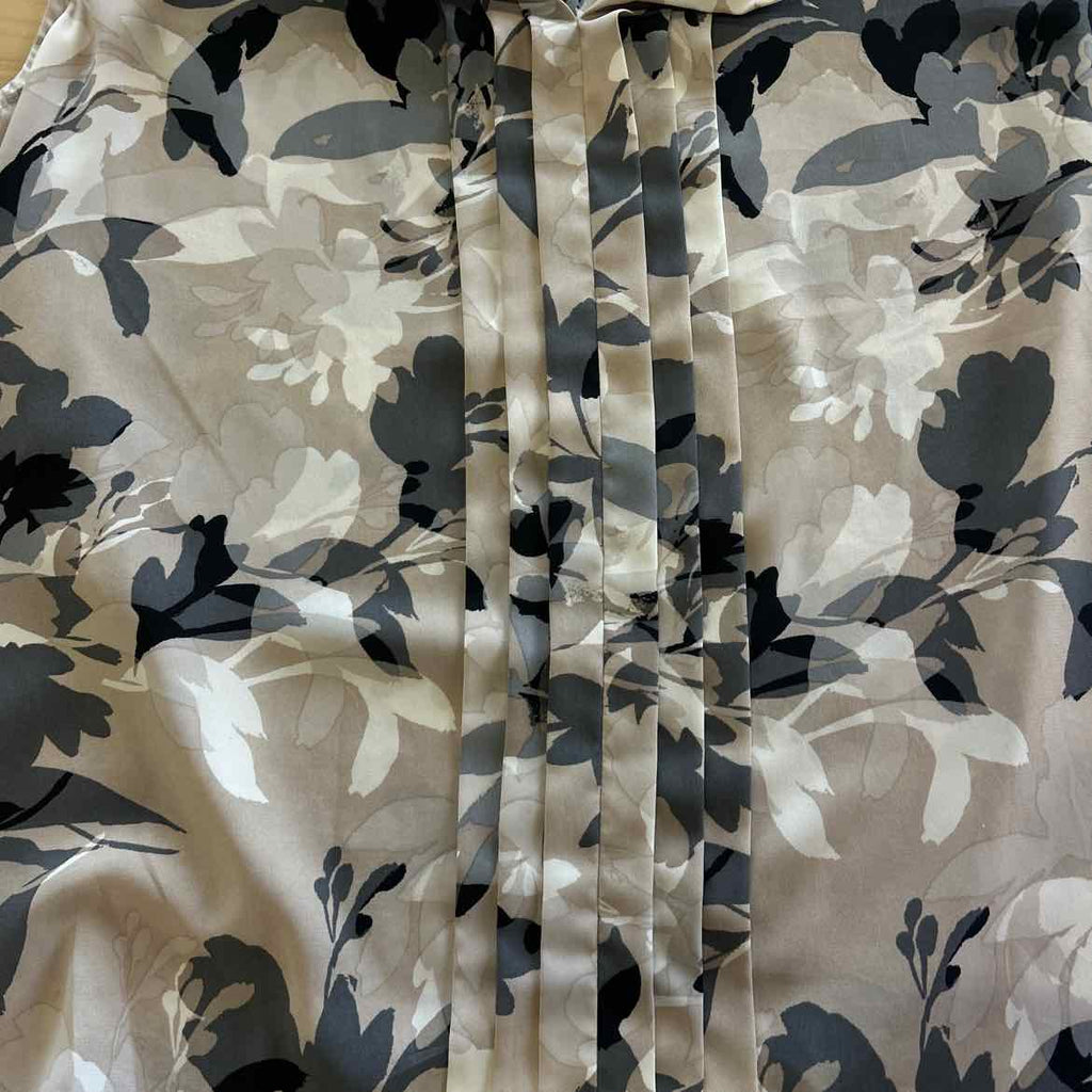 Calvin Klein Size PL Gray Preloved Tank