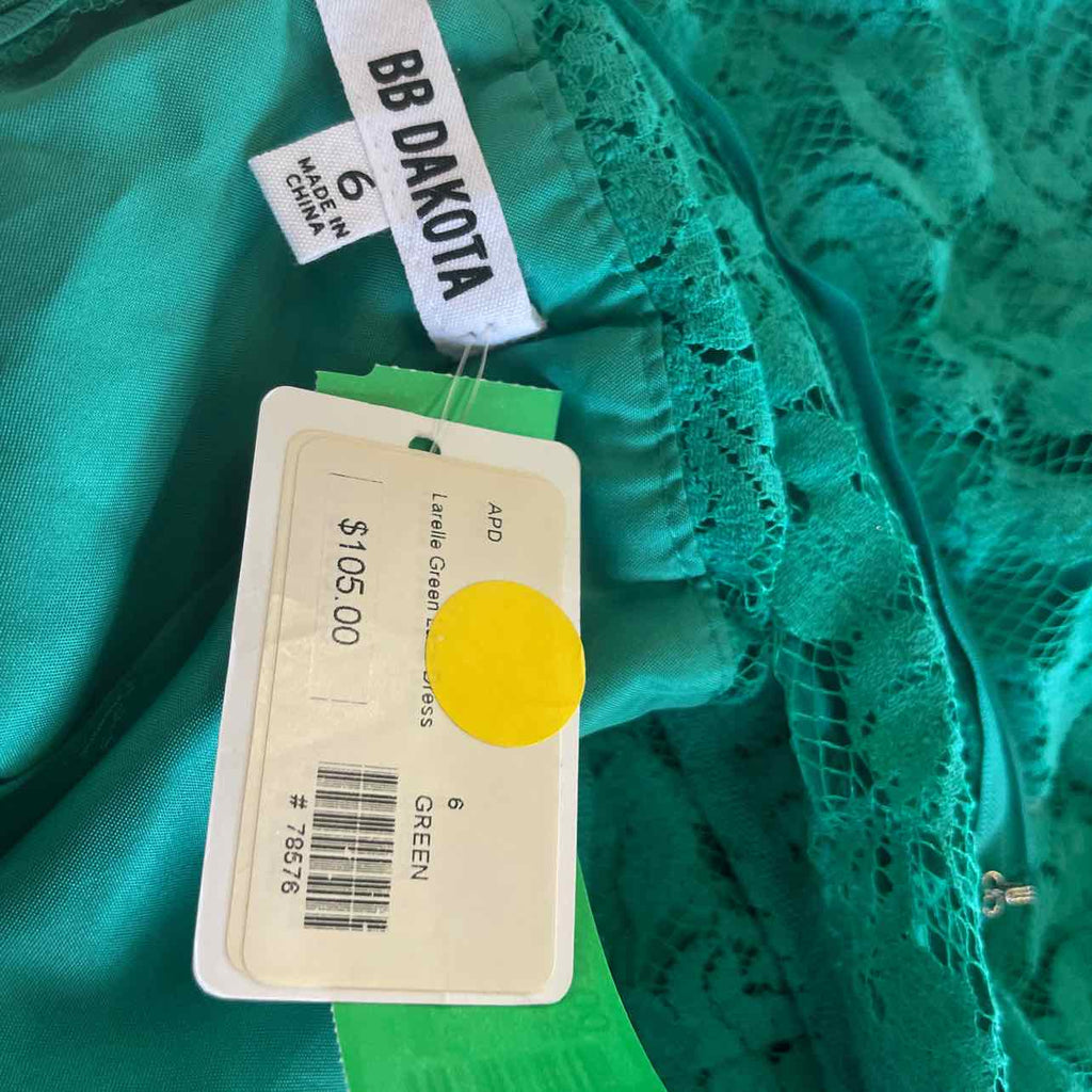 BB Dakota Size 6 Green New Dress