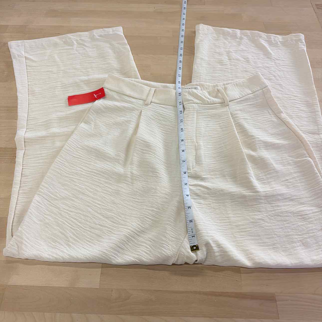 ultra flirt Size L Off White New Pants