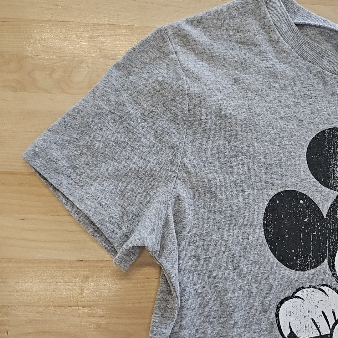 Disney Size XS Gray T-shirt