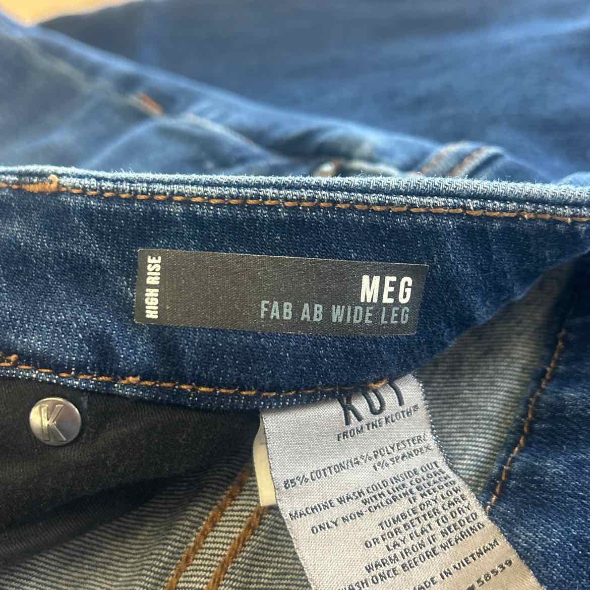 Kut from the Kloth Size 8 Blue Denim Preloved Capris