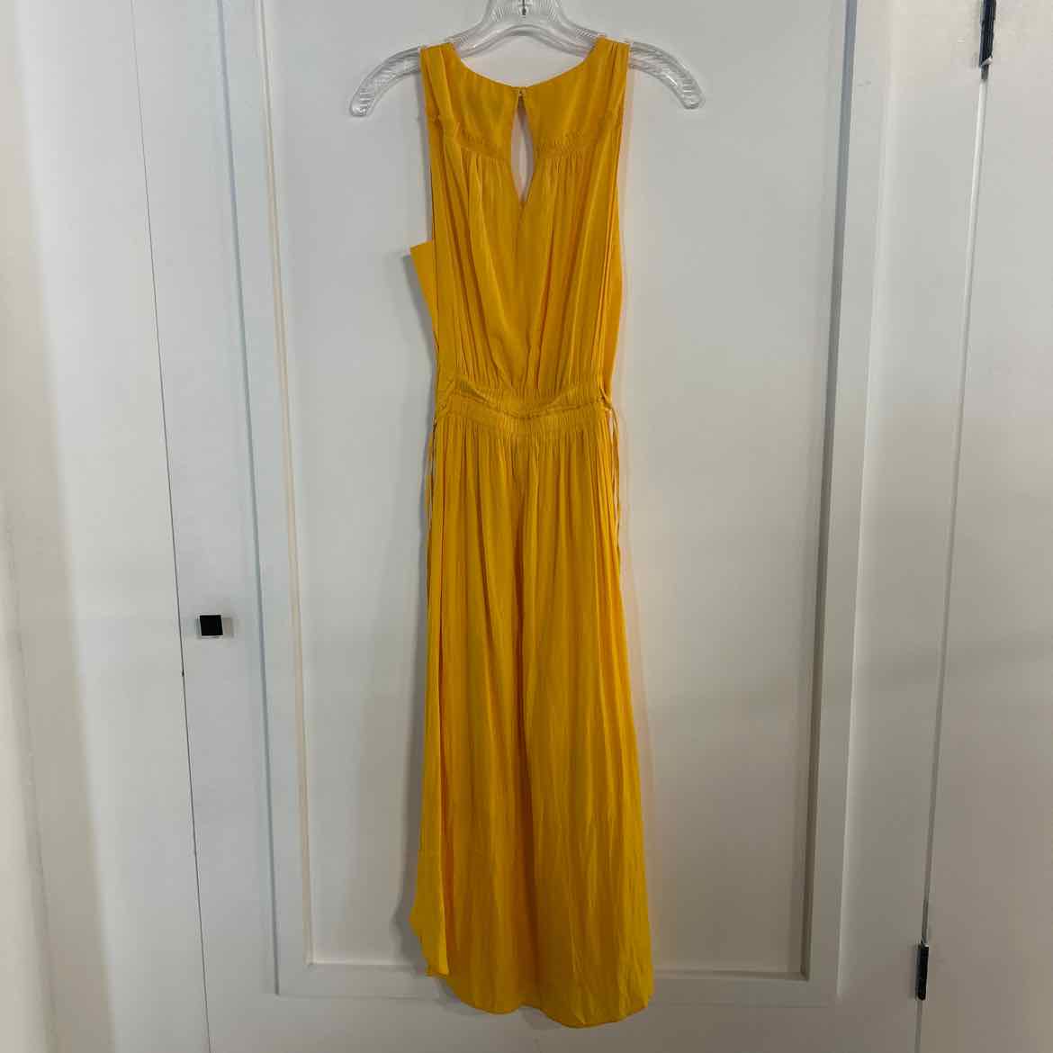 Tahari Size M Yellow Preloved Dress