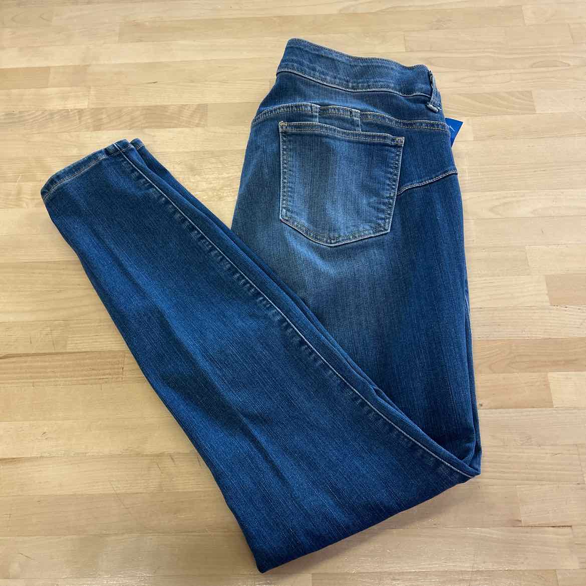 Torrid Size 16 Blue Denim Preloved Jeans
