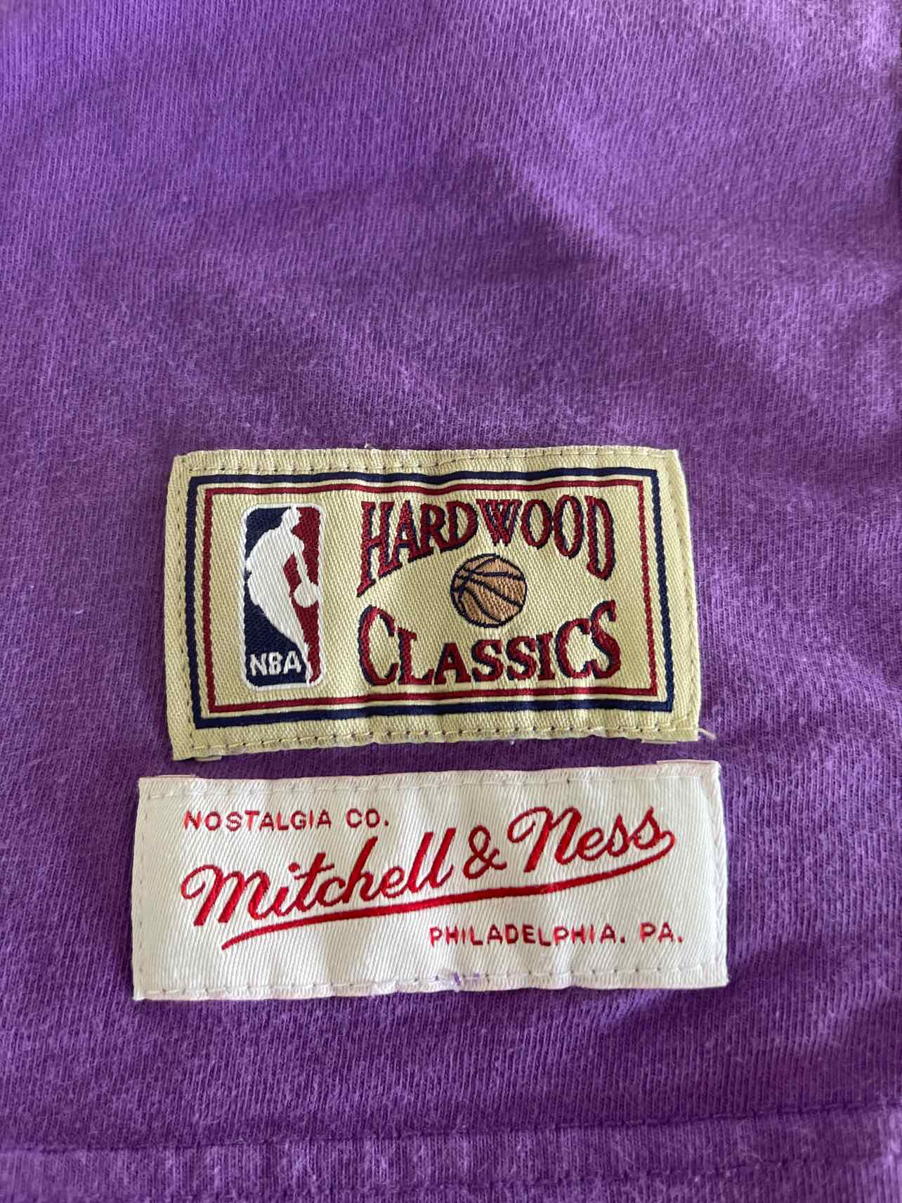 Mitchell & Ness Size XL Purple Preloved MENS T-shirt