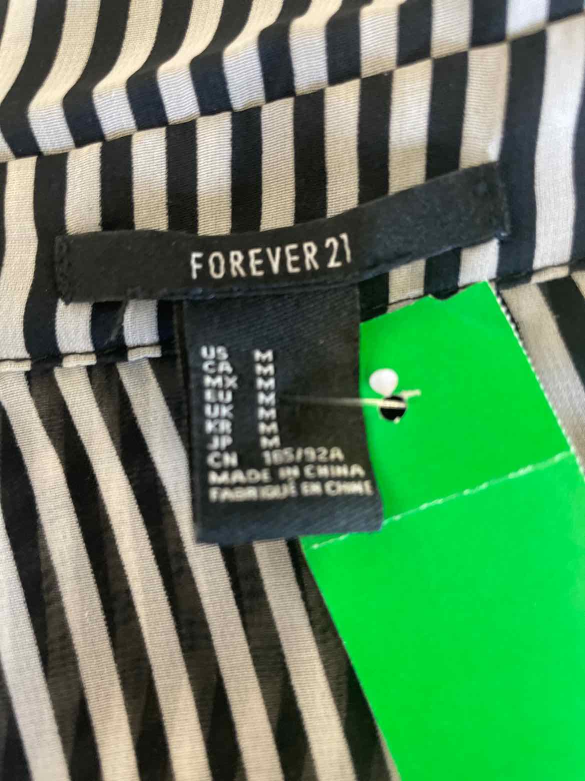 Forever 21 Size M Black/White Blouse