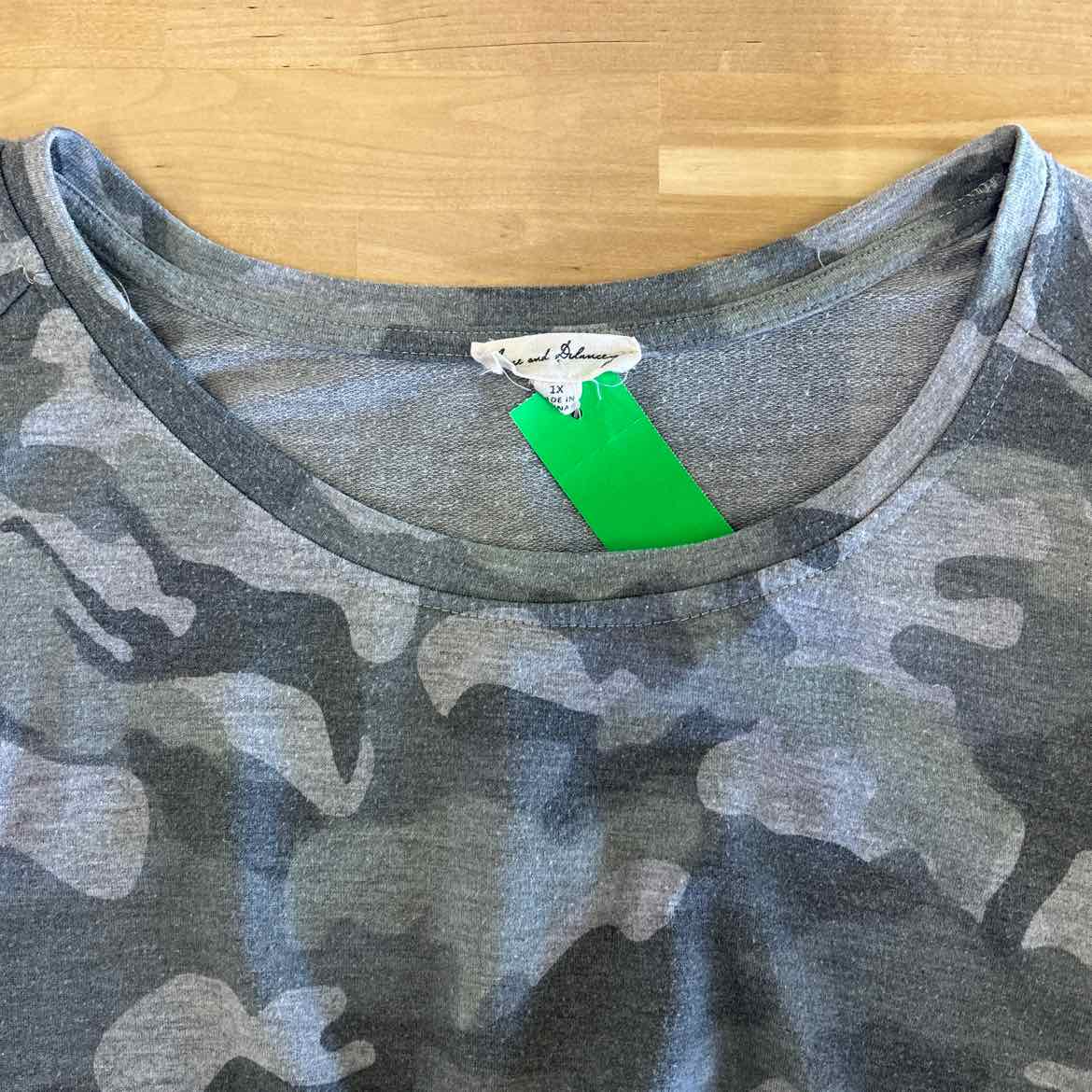 Jane & Delancey Size 1X Gray Preloved Shirt