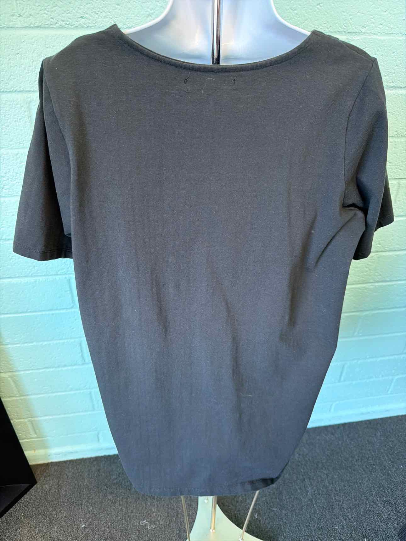 Jessica London Size M Black T-shirt