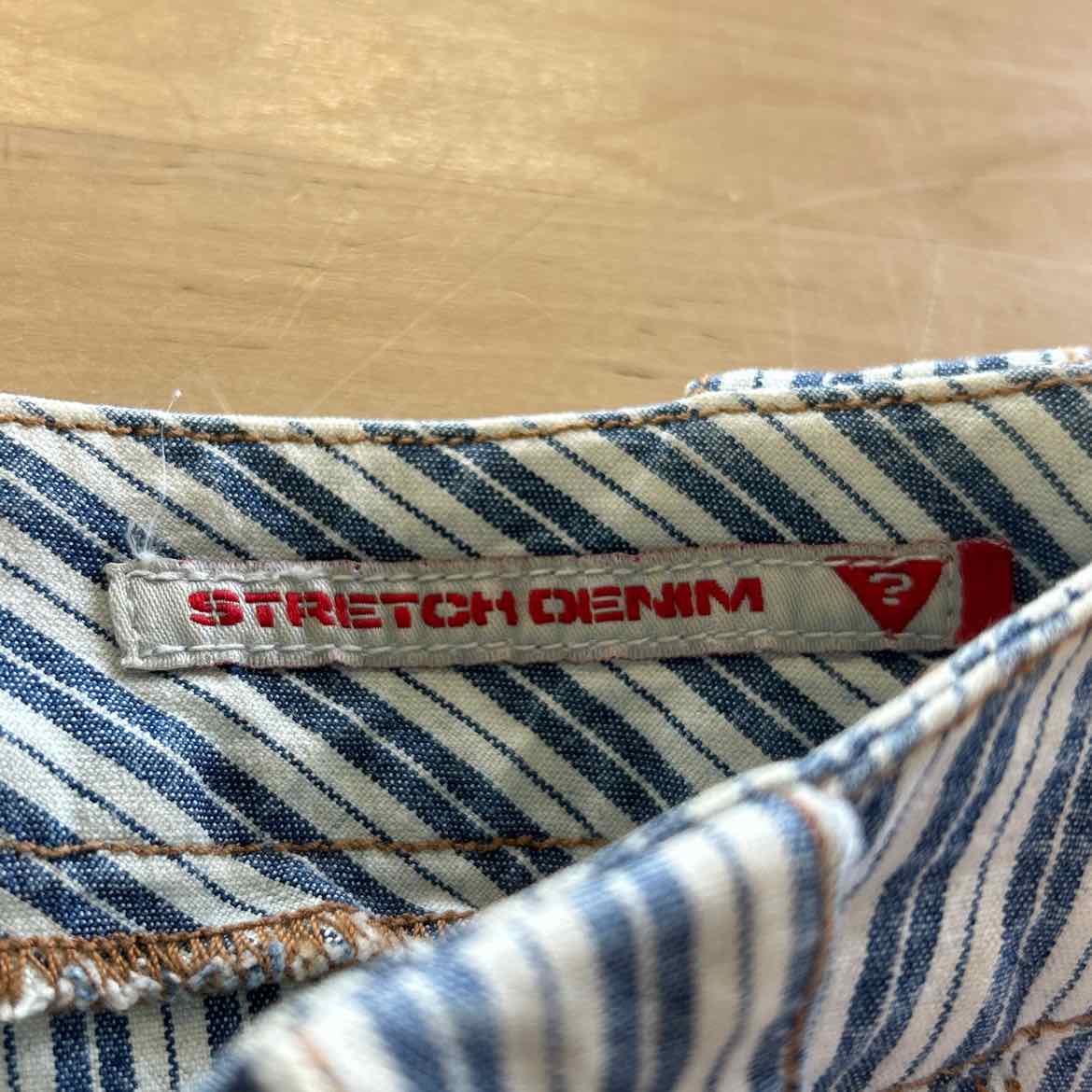 Guess Size 24 Blue/White Preloved Skirt
