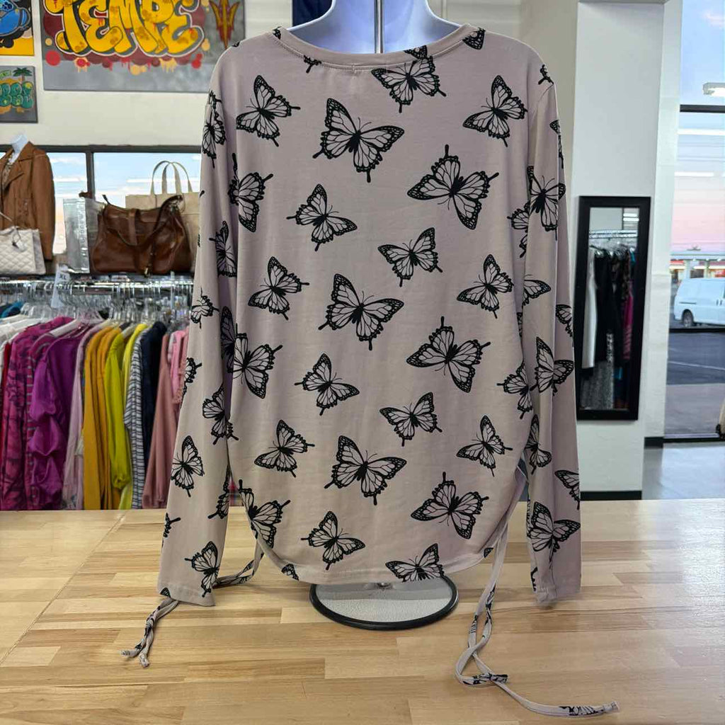 Size 1X Black & beige Used T-shirt