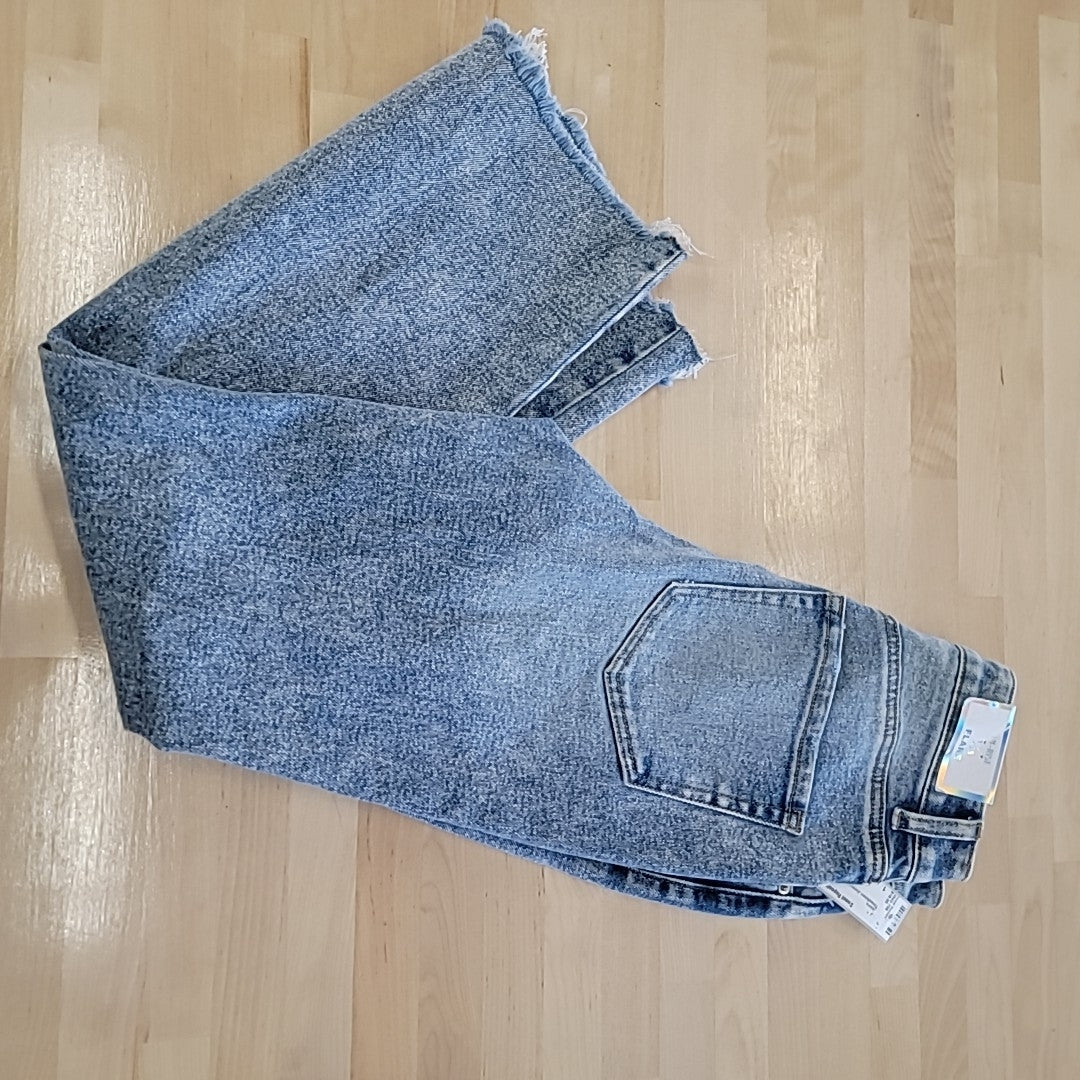 TINSELTOWN Size 1 Blue New Jeans