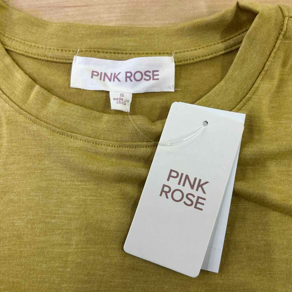 Pink Rose Juniors' Pink Rose Crewneck Pocket Tee - Mustard