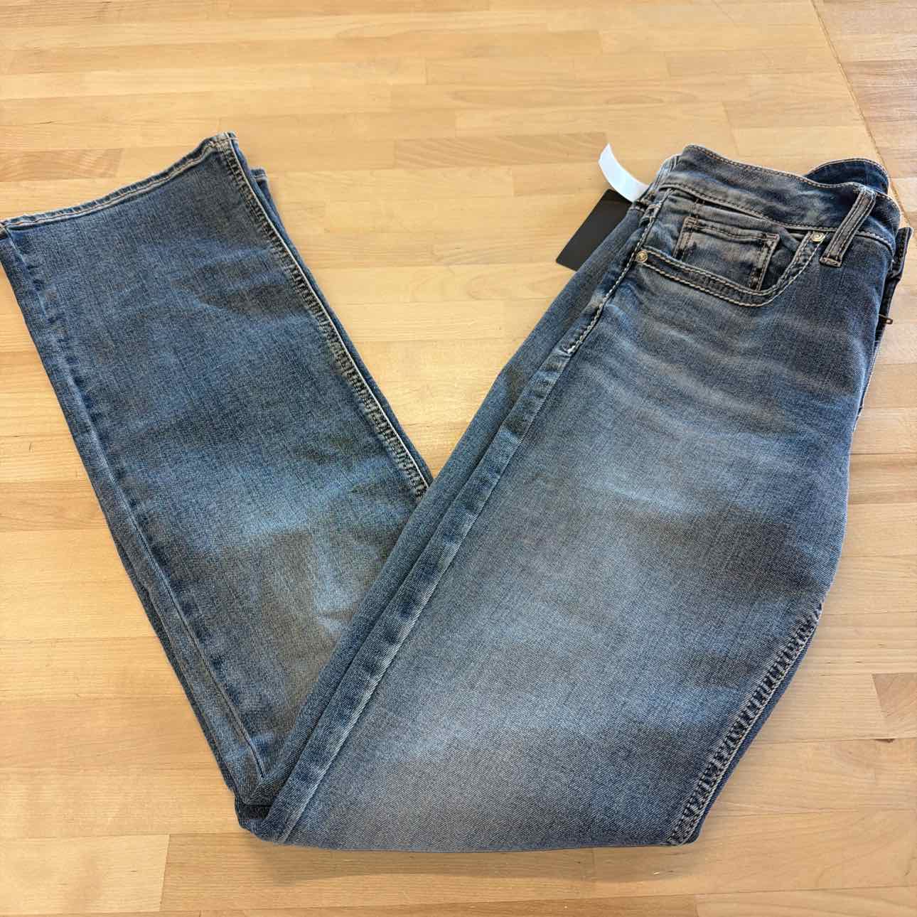 Silver Jean Co. Size 28 Blue Jeans