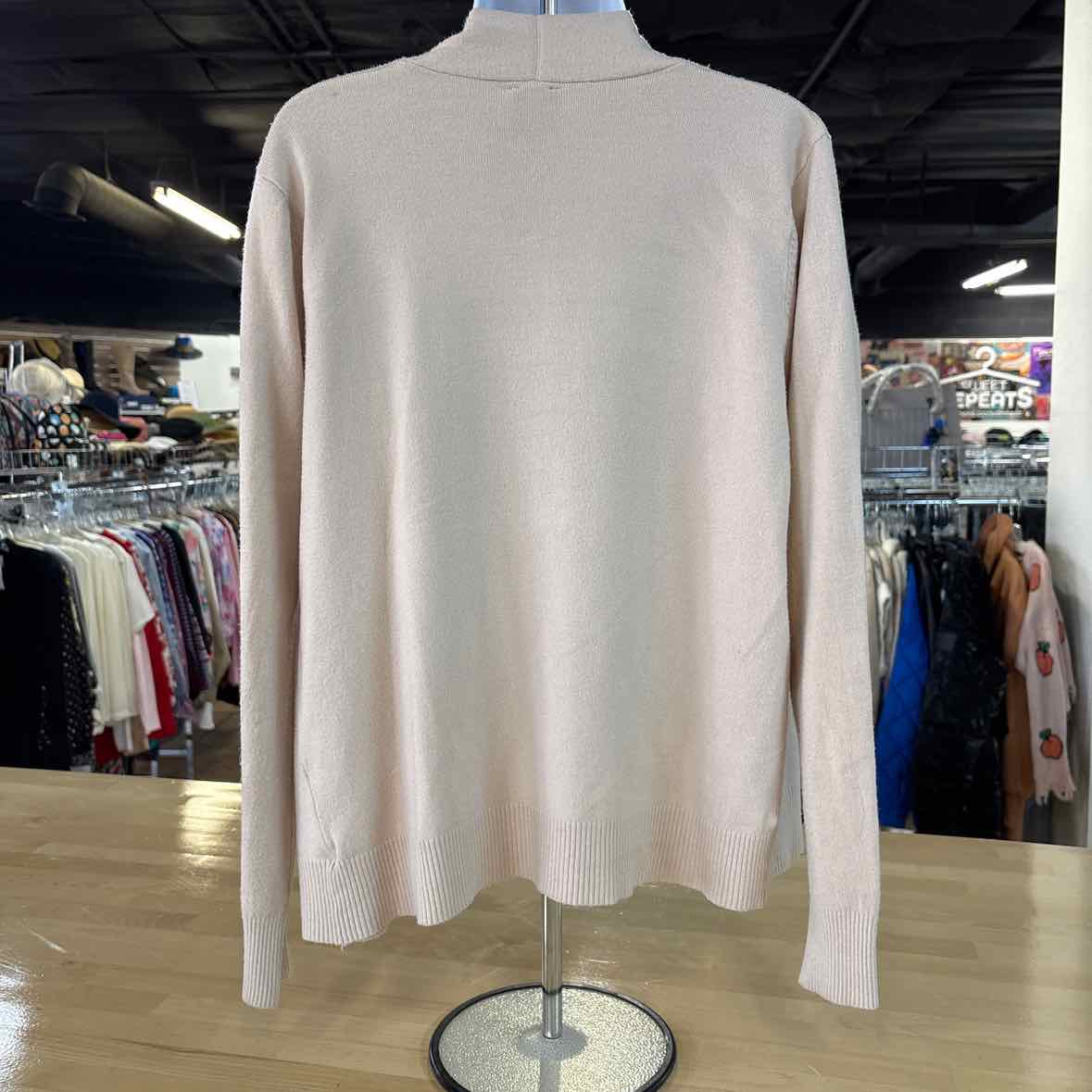 Aaeda Size M Beige Preloved Cardigan